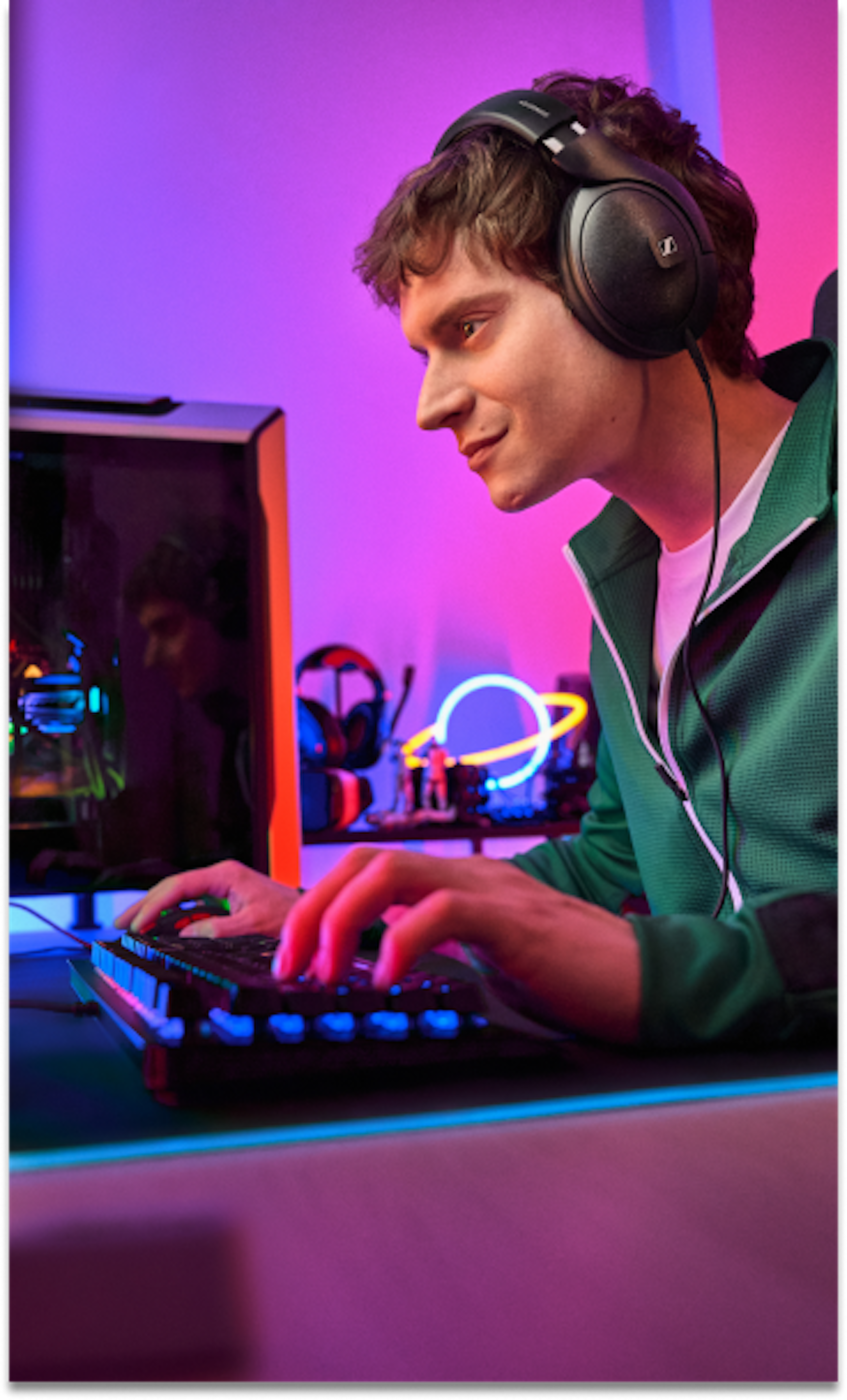 Sennheiser Headphones. Your advantage in gaming sound.