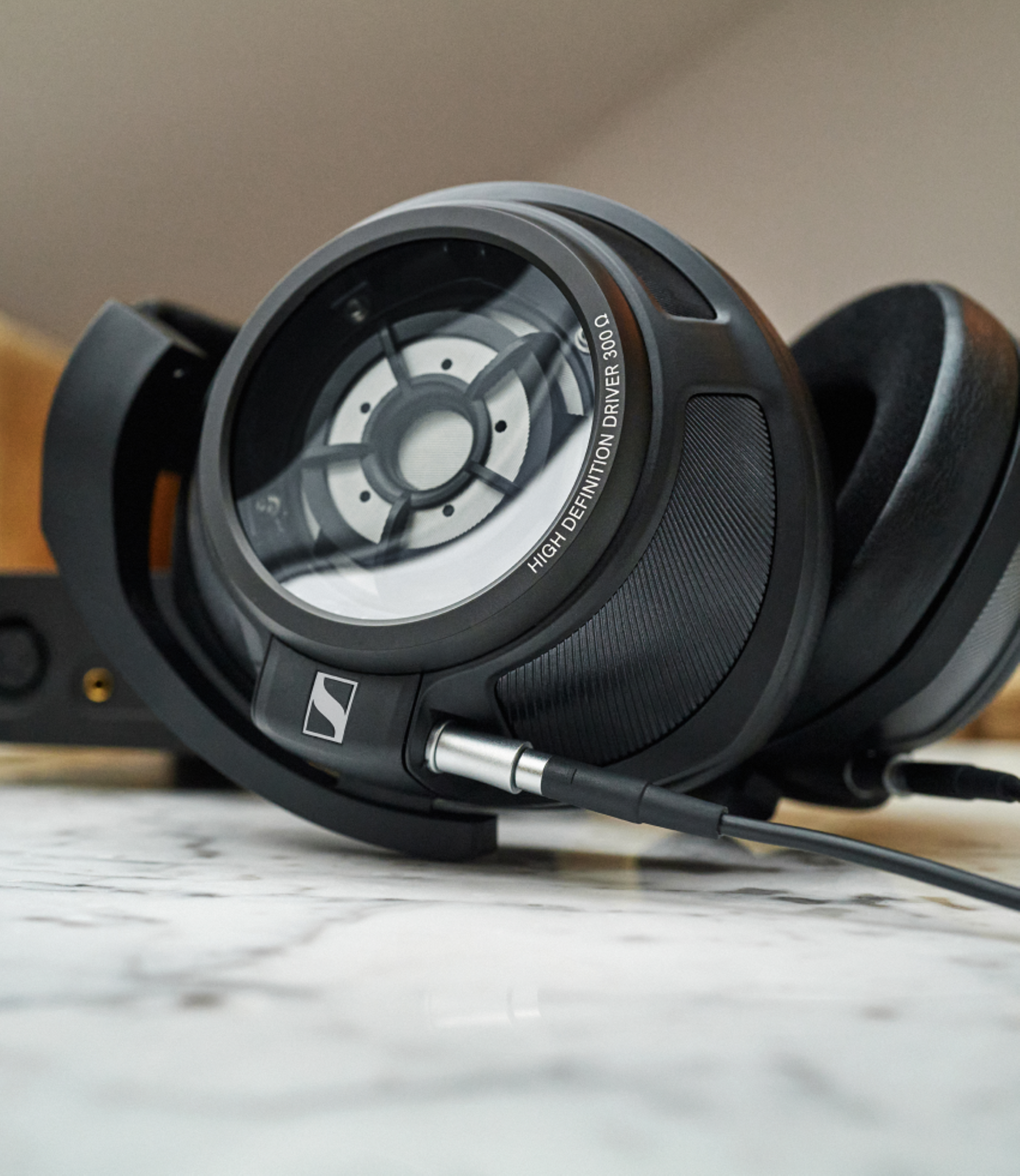 hd 820 headphones